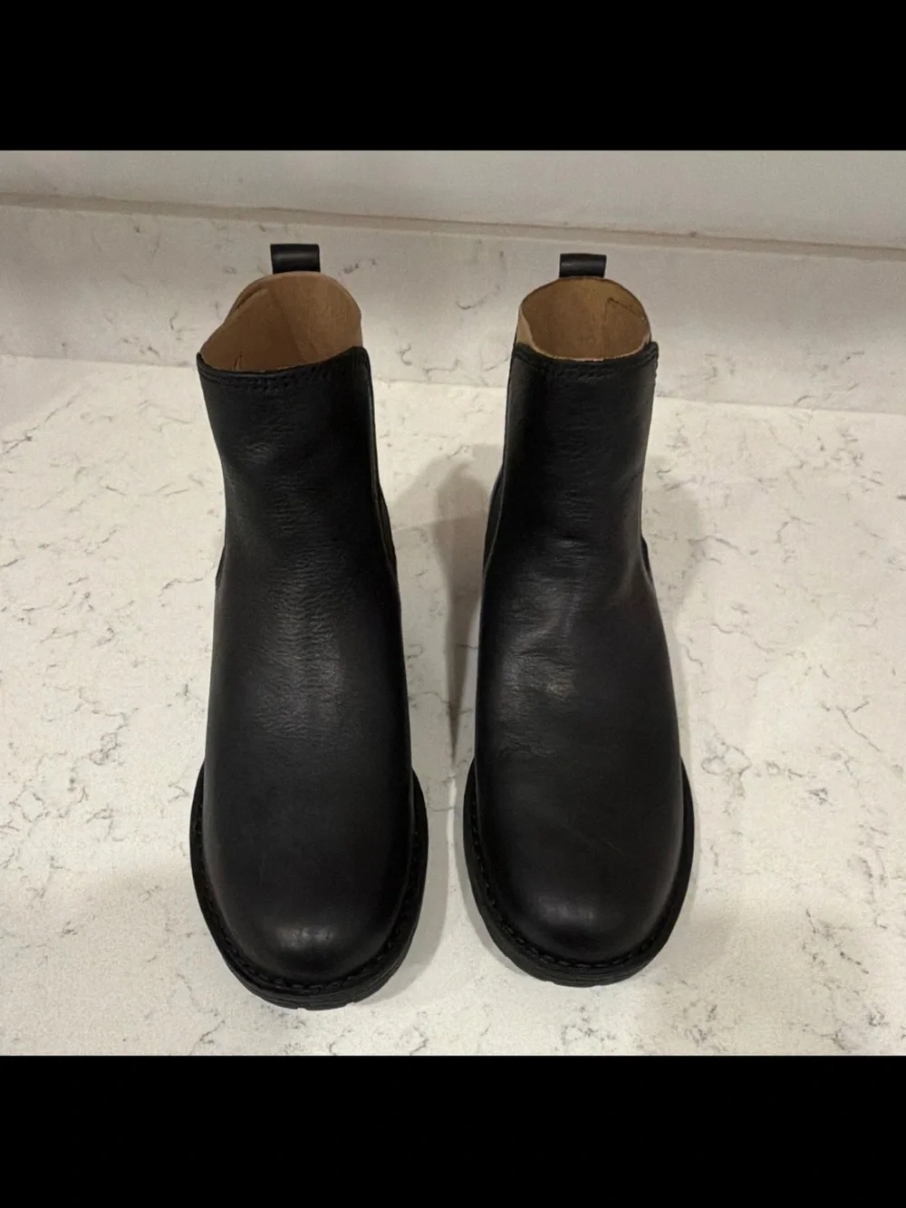 Born Women's Cove Waterproof Chelsea Boot (Style Number F55503) Size 9.5